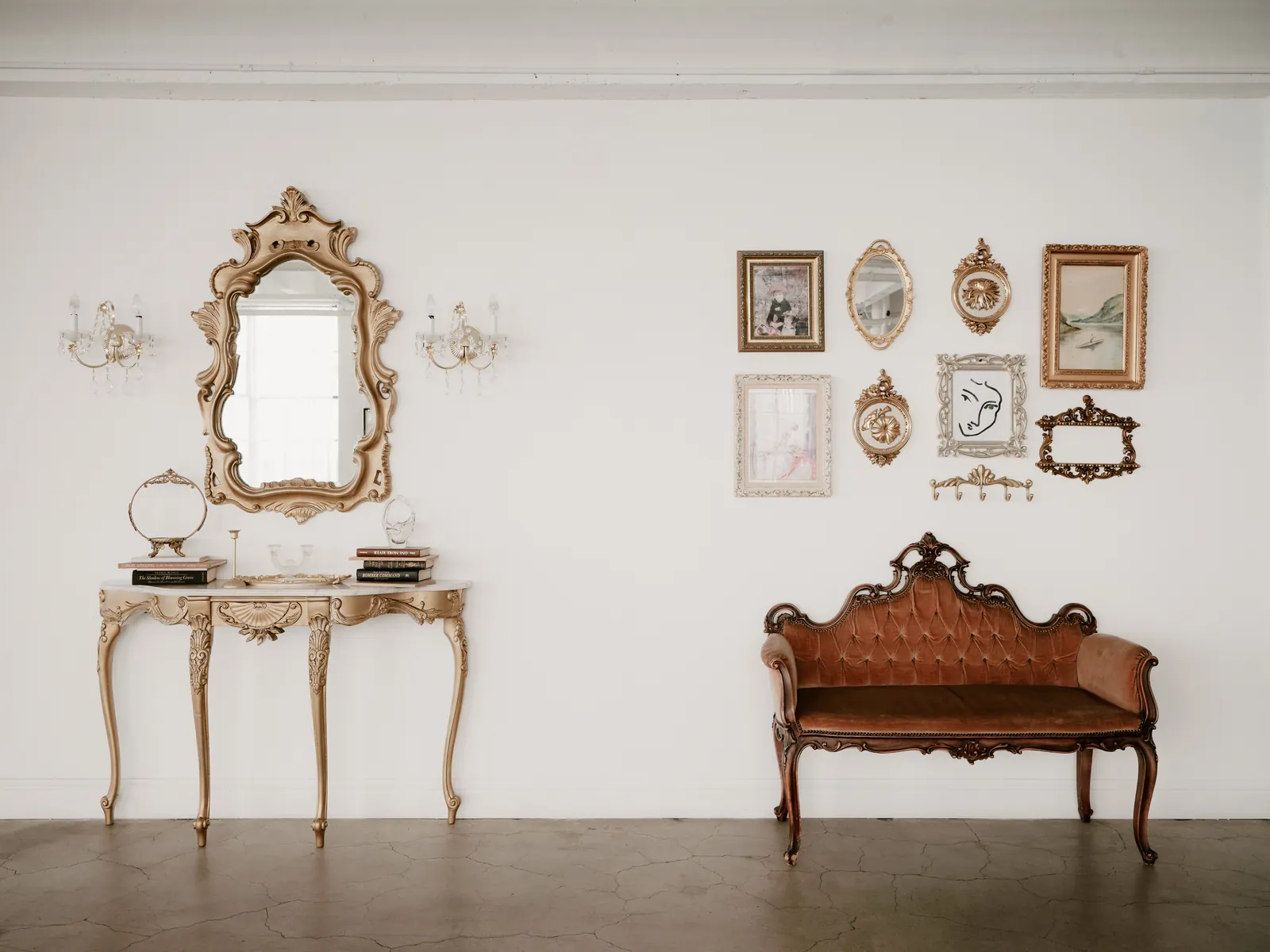 PARISIAN CHIC MODERN studio photo 5